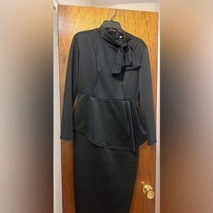 Elegant Black Long Sleeve Dress